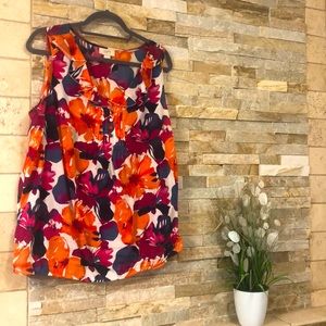 🌸 Bright and flirty Loft Blouse 🌸